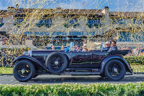 pebble beach concours entry fee.